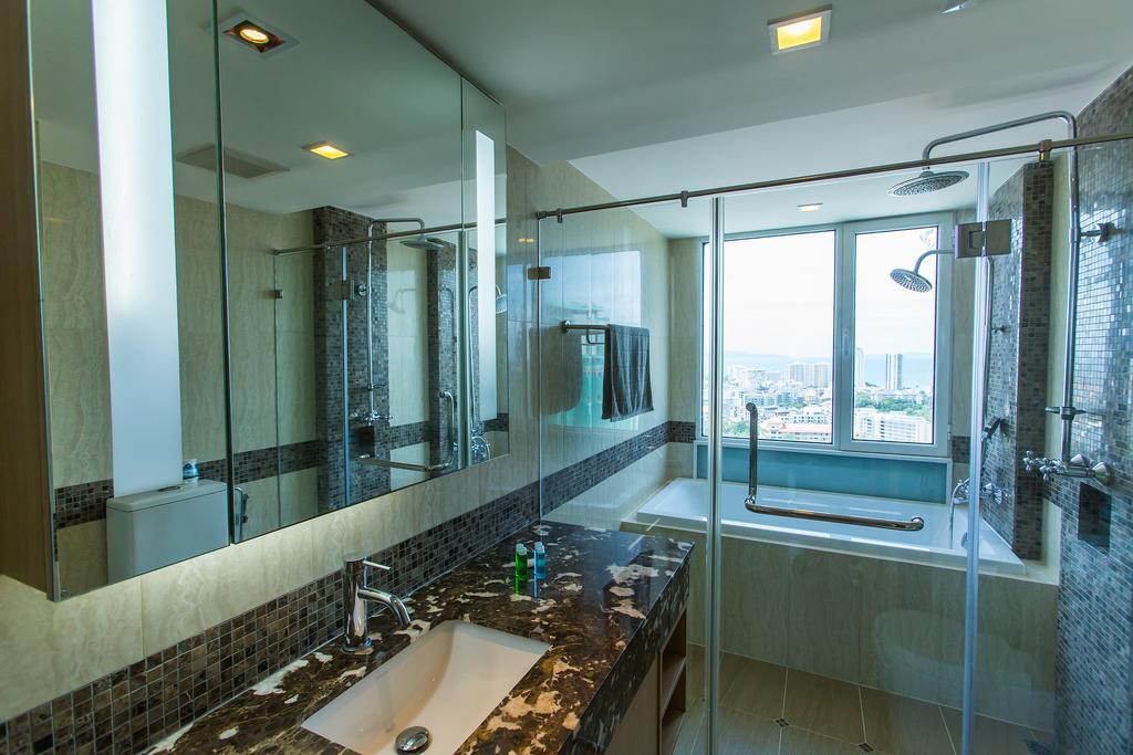 The Cliff Residence Condo Паттая Номер фото