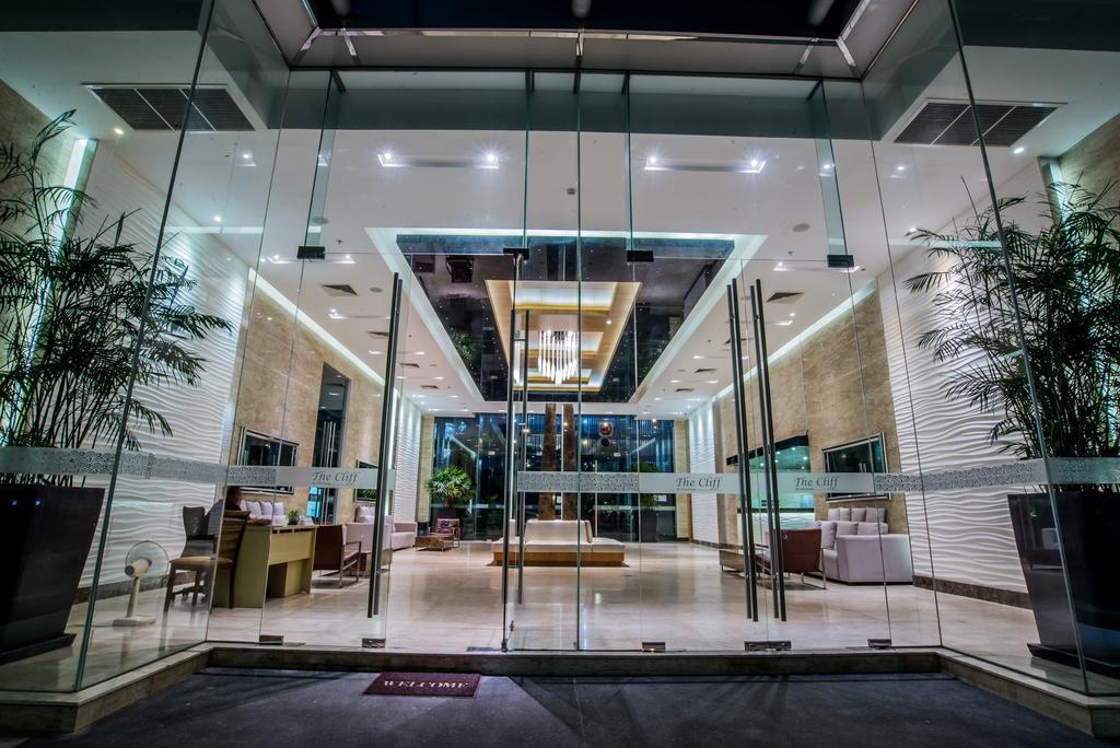 The Cliff Residence Condo Паттая Екстер'єр фото