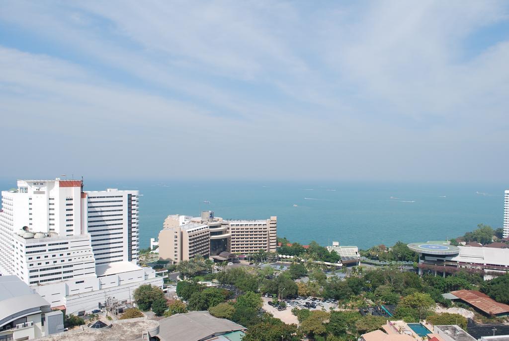The Cliff Residence Condo Паттая Номер фото